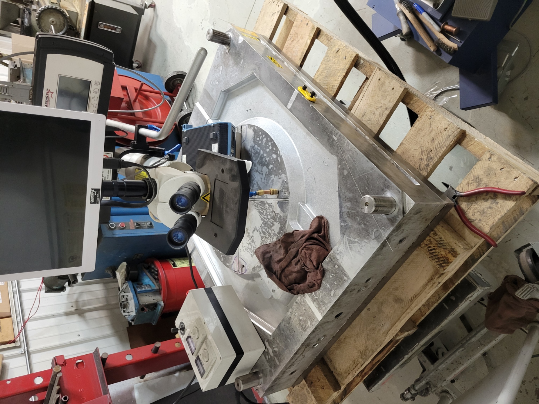 Custom Fixtures & Tooling